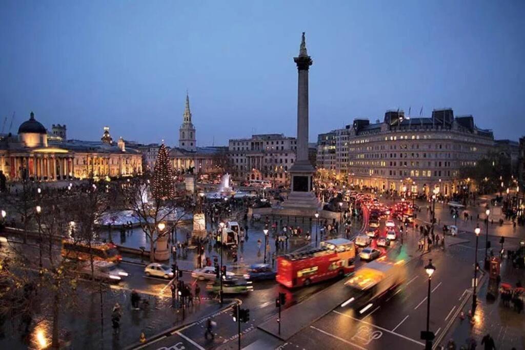 Trafalgar Square Arty Apartment 伦敦 外观 照片