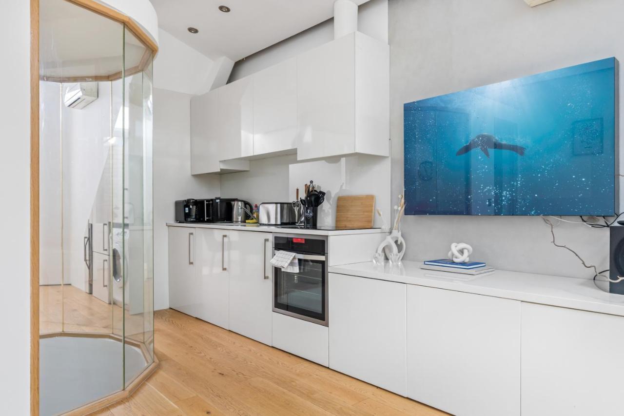 Trafalgar Square Arty Apartment 伦敦 外观 照片
